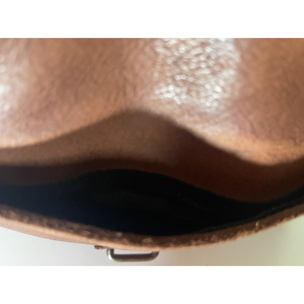 Harbour 2nd Leather Crossbody Bag & Matching Coin/Card/Key Holder Accessory Set - Picture 9 of 16